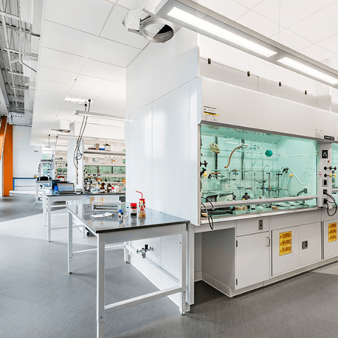 Laboratory_Fume_Hoods